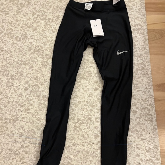 Nike men’s mobility run tight - Picture 1 of 10